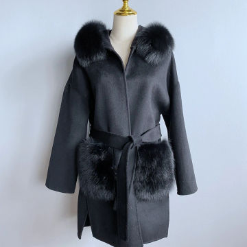 2023 New Arrival Cashmere Women Jacket Real Fox Fur Collar Fashion Model Pocket With Fur