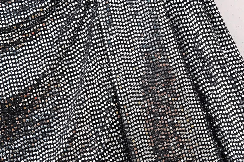 Description Picture 6 of itemHigh street Silver Crossover sequined shorts Women 2024 New arrival High-waist mini skirt Club party Bottom Summer INKEO 3B028