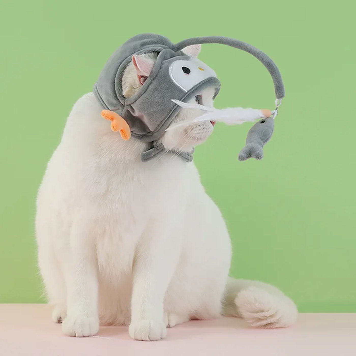 Description Picture 5 of itemPet Tease Cat Stick Wearing Feather Hat Creative Cat Gead Cover Fun Gray Big Eyed Fish Cat Self Hi Toy