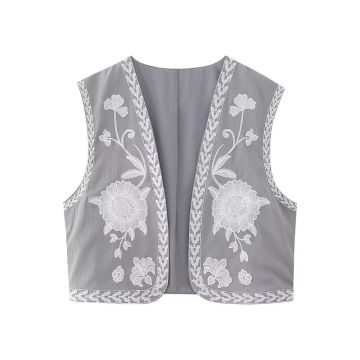 2023 High quality fashionable autumn and winter new women's clothing European and American style sleeveless round neck embroider