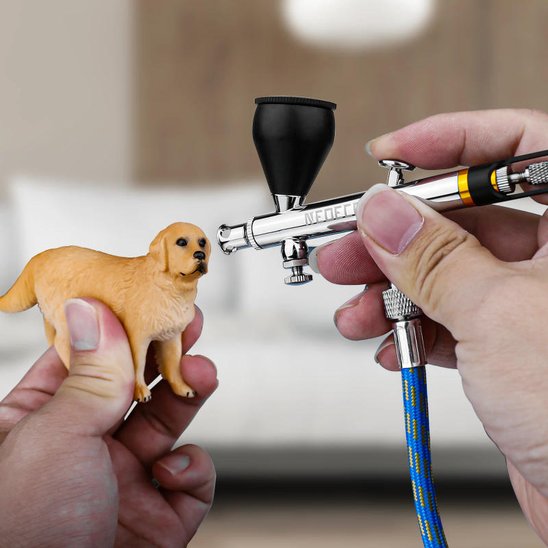 Description Picture 4 of itemNEOECO NCT-SJ83 Dual Action Airbrush 9cc 1/3 oz Fluid Cups Quick Remove Air brush Cap Design Gravity Feed Set for Model Cake Art