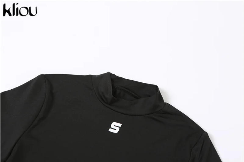 Description Picture 5 of itemKliou Letter Applique Solid Two Pieces Set Women Sporty Crew Neck Crop Tops + High Waist Shorts Lady Minimalist Activewear Suit