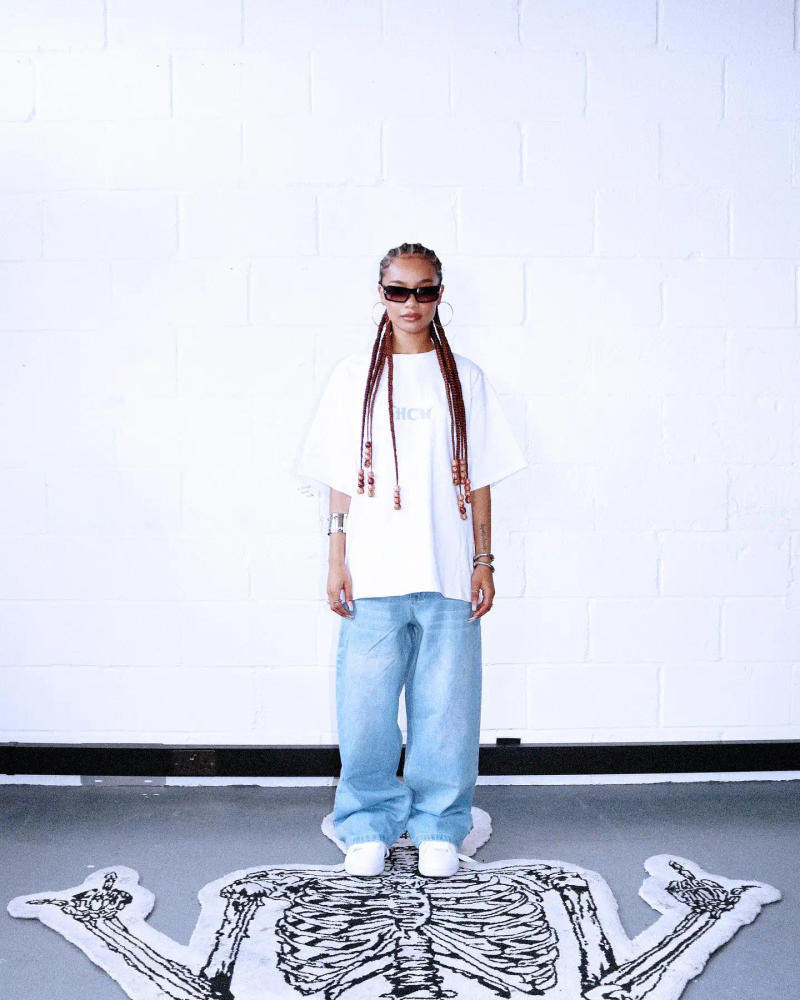 Description Picture 5 of itemJeans Y2k Retro Skull Embroidery Pattern Men Women Loose Jeans New Harajuku Hip Hop Straight Casual Loose Pants for Streetwear