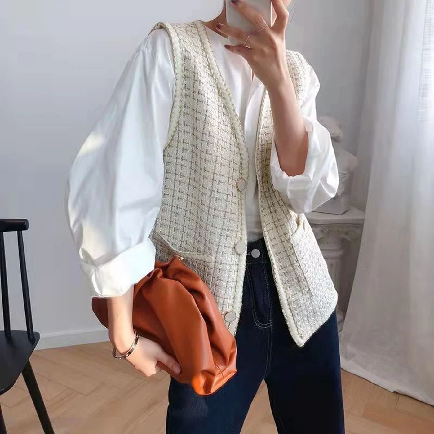 Description Picture 6 of itemZoki Japan Women Sweet Tweed Vest Fashion Fall Casual Elegant Vest Jacket Design Office Lady Loose V Neck Chic All Match Outwear