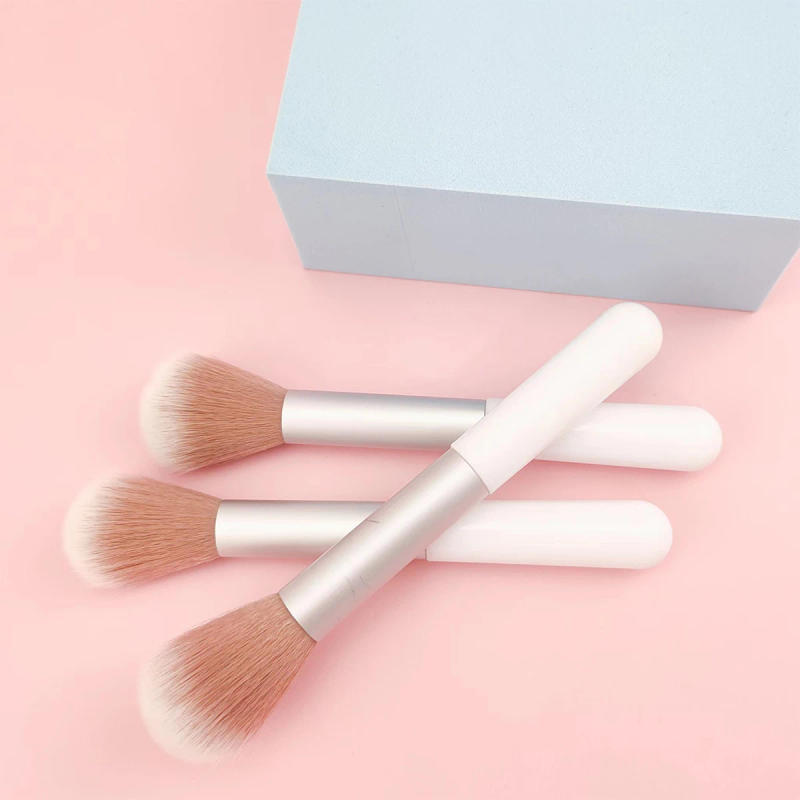 Description Picture 3 of itemHighlighter Brush, for Nose Upper Cheek Upper Lip Highlighting, Professional Highlighter Powder Application Cosmetic Tool