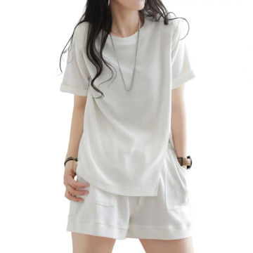 Popular Sports Shorts Washable Casual Shorts Set Lint Free All Match Women Loose Shirt with Shorts Suit