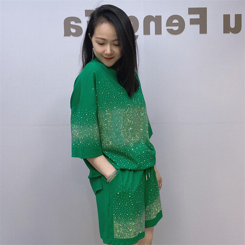 Description Picture 6 of itemED iqyipai Women Set Two Pieces Shimmer Short Set Women Summer Thin Suit Casual Sports Kit de gran tamaño Casual Sequinis Suit