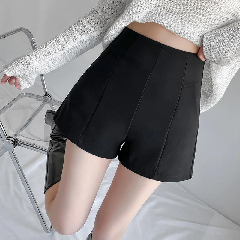 Description Picture 2 of itemShorts Women Summer High Waist 2022 New Autumn and Winter Outwear A-line Loose Slim Wide Leg Black Casual Hot Pants