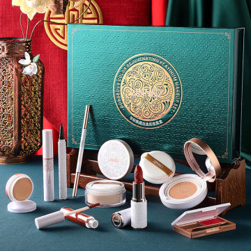 Make up kit 9 sets of carved lipstick eye shadow makeup powder mascara set cosmetics gift box