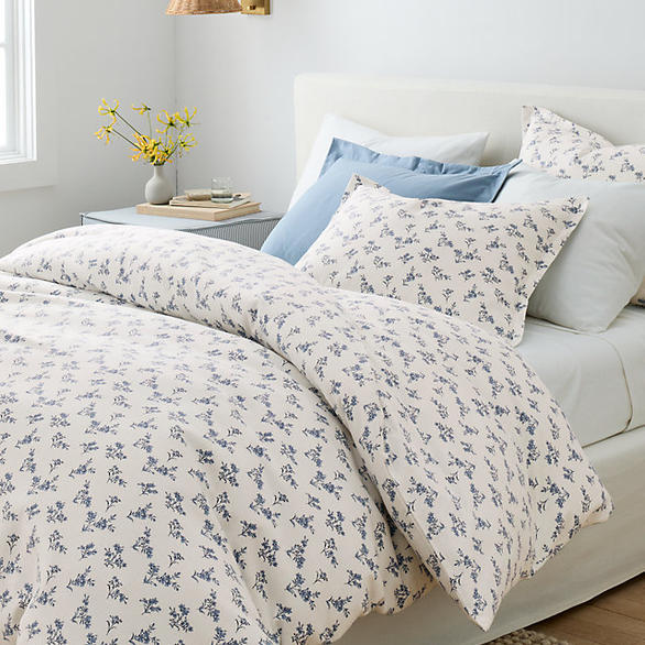 Slide 2edc04d7f84e4303a4632dd6bc01e3b7