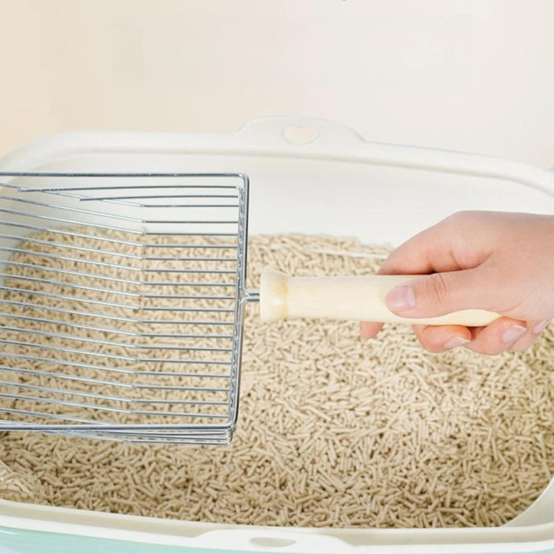 Description Picture 2 of itemQuality Stainless Steel Wooden Handle Not Easy To Rust Durable Washable Cat Excrement Poop Shovel