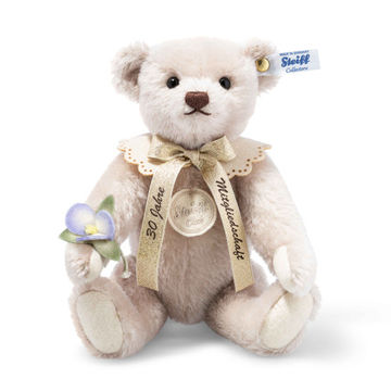 Loyalty Teddy Bear 30-Year Club Membership, 9 Inches, EAN 421723