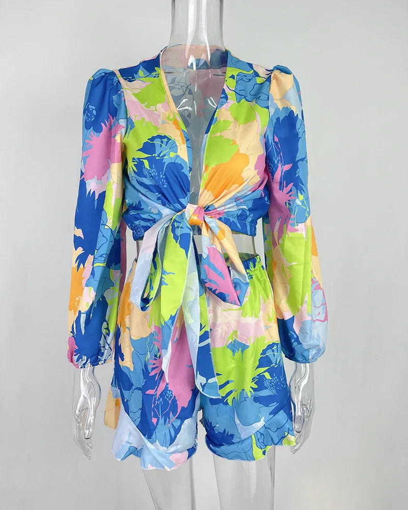 Description Picture 6 of itemColor Printed Two Piece Set Women Long Sleeve Leace-up Deep V-neck Tops Shorts Sets 2023 Summer New Casual Beach Party Bohemian