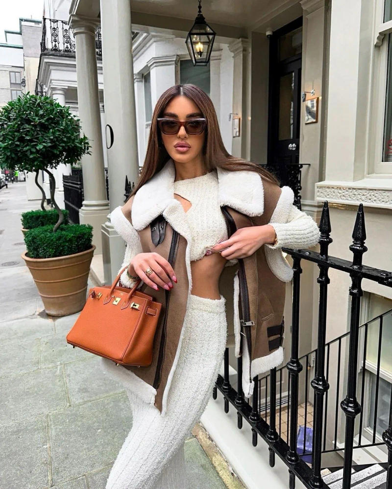 Description Picture 4 of itemTRAFZA Winter Waistcoat For Women Faux Leather Zipper Vest Jacket Lambswool Imitation Leather Sleeveless Outerwear Fashion Woman