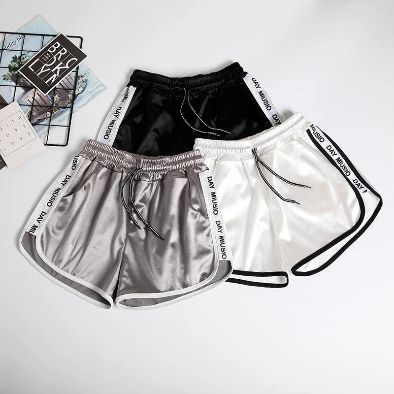 Description Picture 5 of itemJogger Letter Striped Sport Workout Shorts Ladies Lace Up Womens Elastic Waist Shorts Summer Patchwork Gym Athletic Loose Shorts