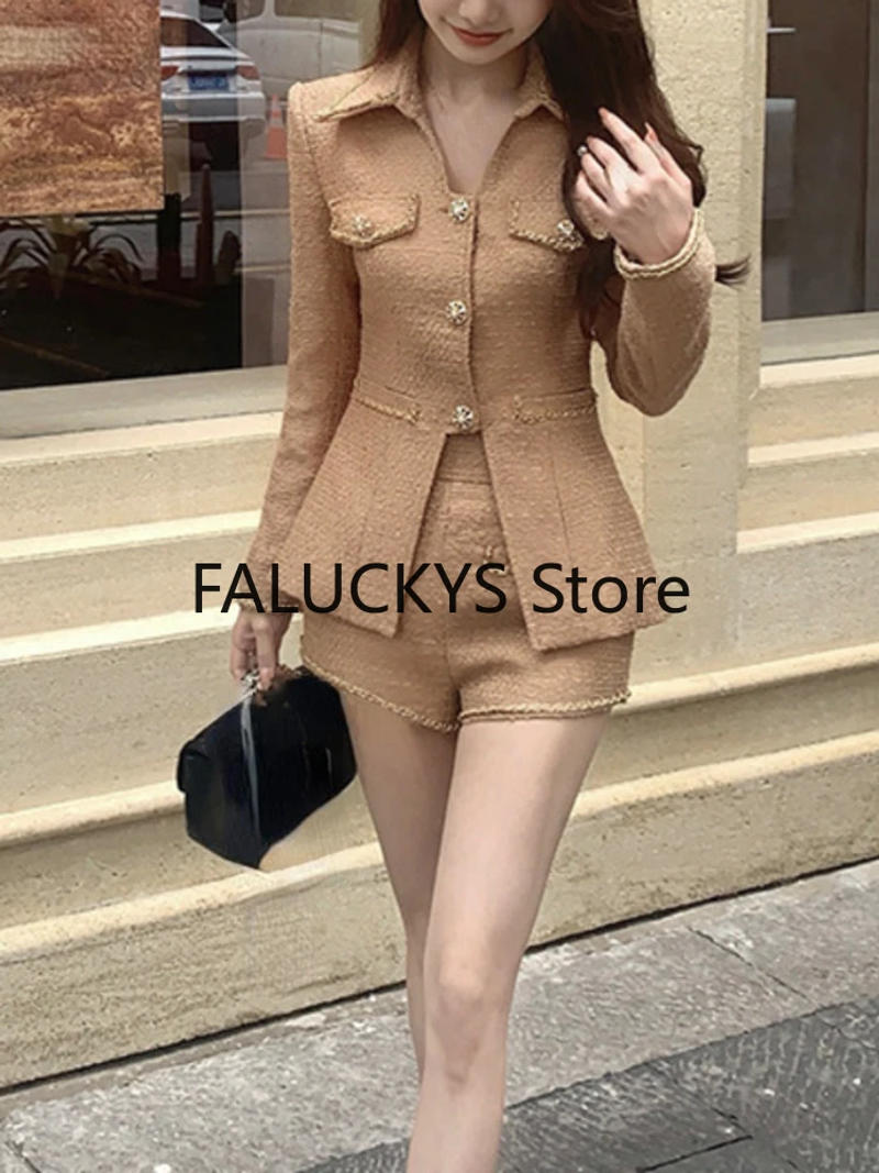 Description Picture 4 of itemAutumn Winter Clothes Two Piece Set for Women High Street Luxury Fashion Jacket Coat + Short Pant 2 Piece Sets Women Outfit