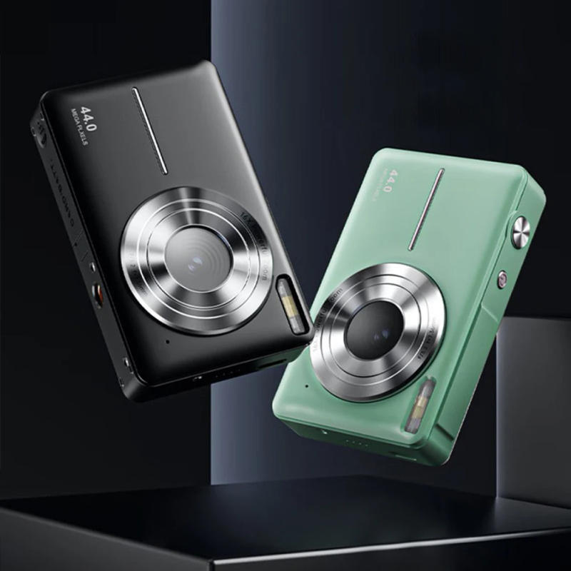 Description Picture 2 of item2.4 Inches HD 1080P Digital Camera Rechargeable with 16x Zoom Compact Camcorder 44MP Professiona Photography Cam for Teens Party