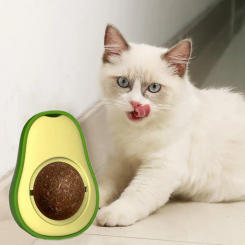 Eco-friendly Catnip Ball Bite Resistant Relieve boredom Playing Toy Avocado Catnip Wall Ball Cat Toys