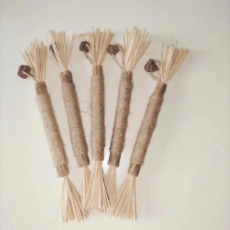 Description Picture 4 of itemHot Pure Natural Pet Cat Wooden Polygonum Stick Cat Tooth Cleaning Silvervin Stick Cane Pet Supplies Toys