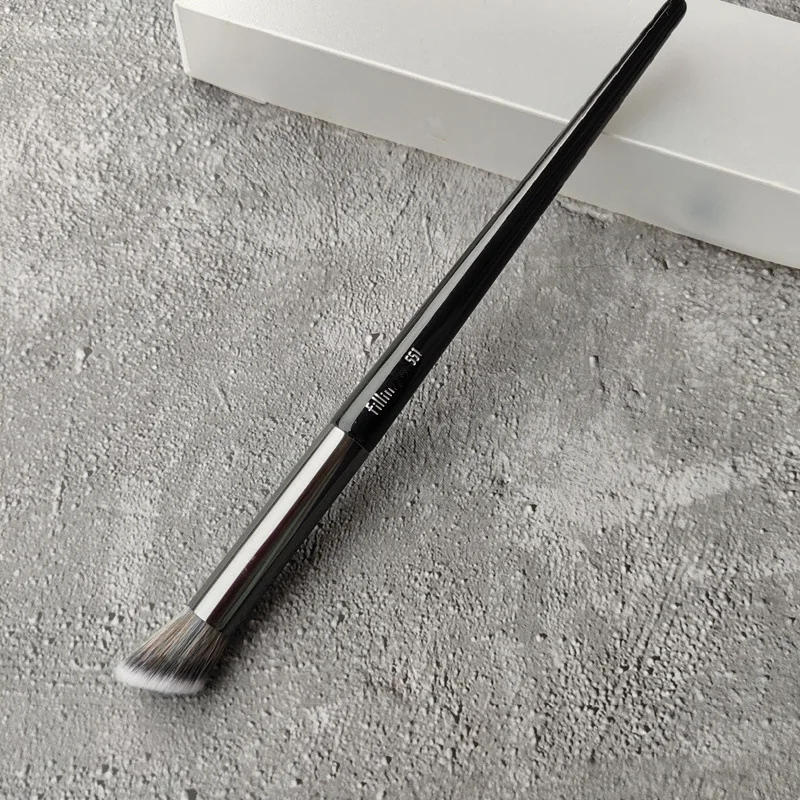 Description Picture 2 of itemKarsyngirl 1Pcs Nose Shadow Brush Angled Contour Makeup Brushes Face Bronzer Nose Silhouette Eyeshadow Cosmetic Blending