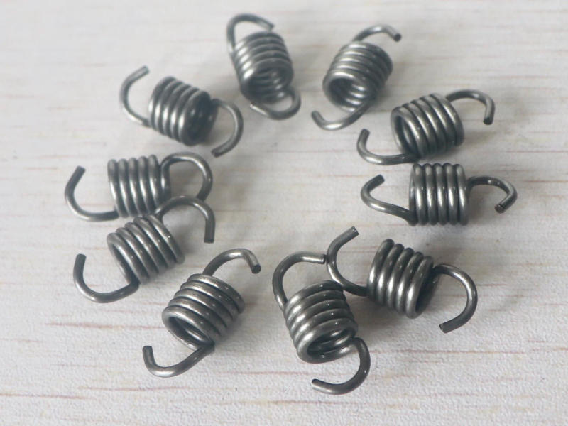 Description Picture 3 of item10PCS 2500 Chainsaw clutch spring 25cc chainsaw springs