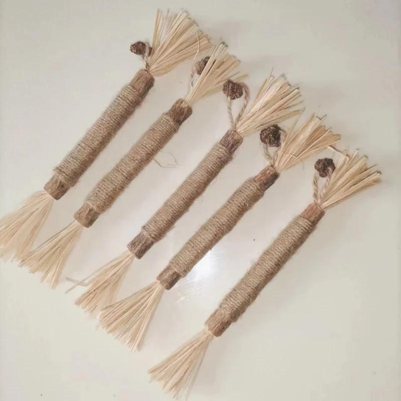 Description Picture 2 of itemHot Pure Natural Pet Cat Wooden Polygonum Stick Cat Tooth Cleaning Silvervin Stick Cane Pet Supplies Toys