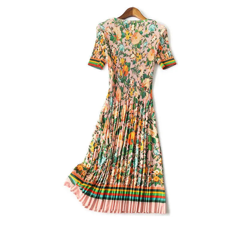 Description Picture 5 of item2023 Summer One Line Collar Ruffled Elastic Fashion Print Holiday Swing Dress sexy LOOSE  long dress