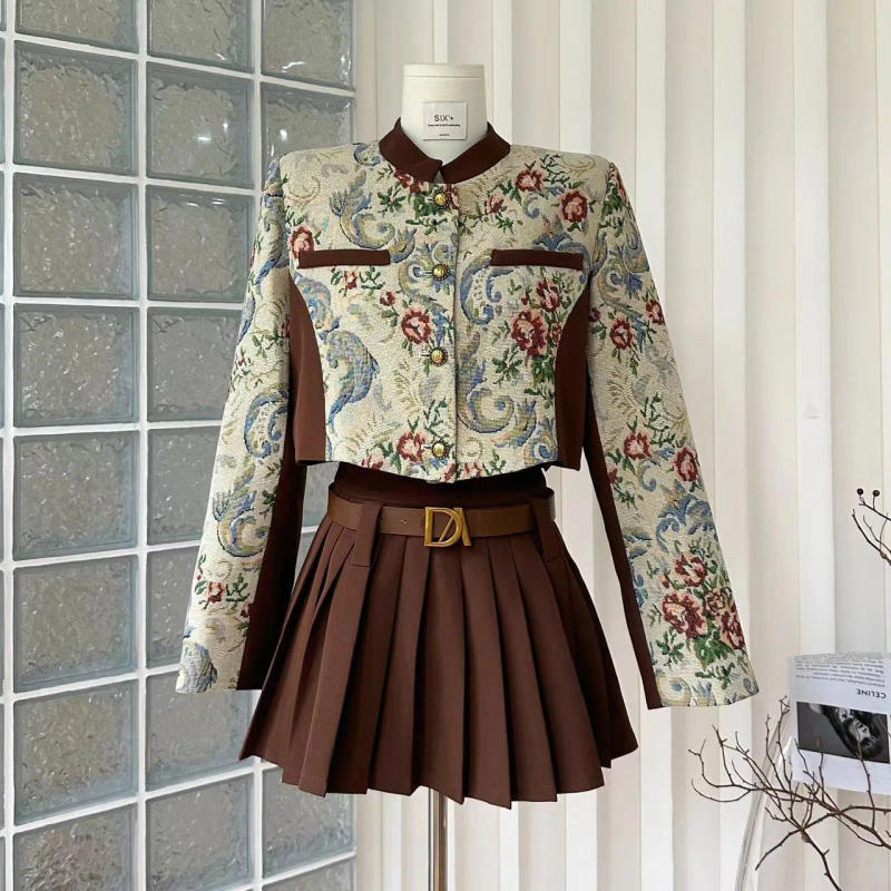 Description Picture 5 of itemVintage Small Fragrance Magree Old Testament Jacquard Style Exquisite Short Jacket Pleated Skirt Belt