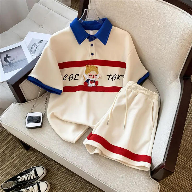 Description Picture 3 of item2023 Summer Outfits for Women's Short Sets Korean Fashion Casual Tracksuit Suit Loose Short Sleeves and Shorts Two Pieces Sets