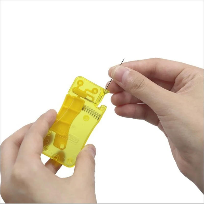 Description Picture 4 of itemJJYY Automatic Needle Threader Device Use Tool Threader Elderly Guide Needle Easy Device Automatic Thread Sewing Tools