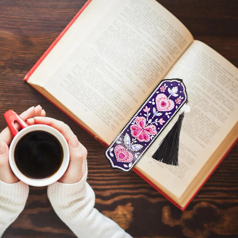 Description Picture 6 of item5D DIY Special Shaped Diamond Painting Bookmark Rhinestone Embroidery Book mark Feather Shape Heart Butterfly Cross Stitch