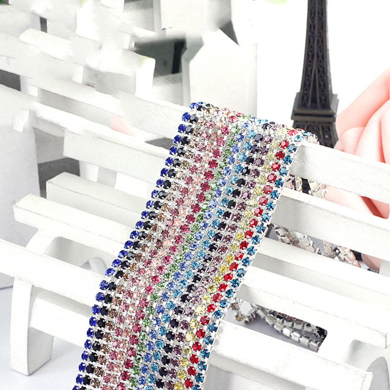 Description Picture 4 of item1Meter 2-4mm Crystal Rhinestone Close Chain Trim Sew-On Glue-On Cup Chain Rhinestones for DIY Craft Garment Accessories SS6-SS12