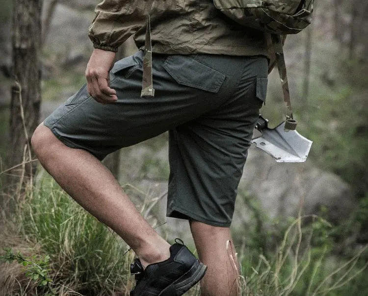 Description Picture 4 of itemSummer Shorts Tactical Multi-pocket Hiking Cargo Shorts Men's Outdoor Sports Travel Camping Fishing Waterproof Shorts