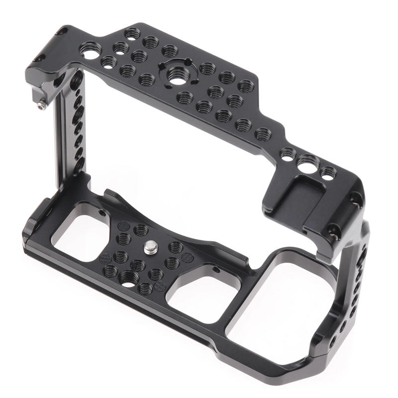 Description Picture 3 of itemFotga CNC Aluminum DSLR Camera Cage Kit Extension Frame Cold Shoe for Nikon Z5/Z6/Z7/Z6II/Z7II Multiple 1/4" 3/8" Screw Holes