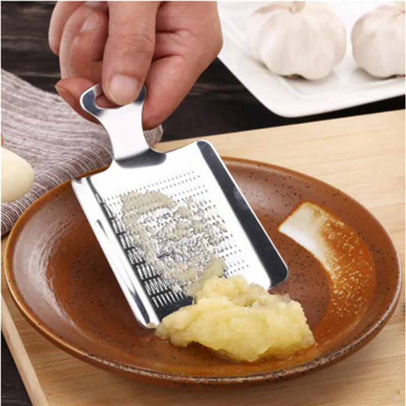 Description Picture 6 of itemGinger Grater Wasabi Grater Crusher Stainless Steel Garlic Grinder Kitchen Fruit Root Vegetables Ginger Grinding Tool