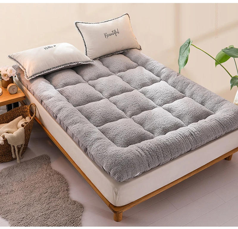Description Picture 2 of itemWinter warm thick mattress upholstery high quality household pad quilt tatami floor mattress lamb cashmere mat