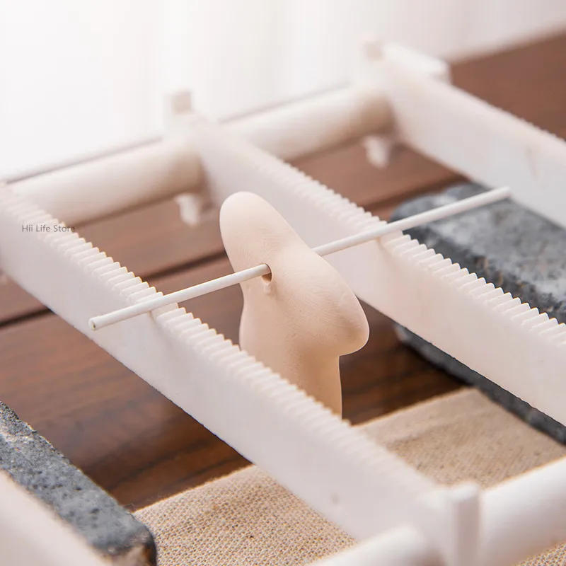 Description Picture 6 of item10pcs/20pcs Hanging Burning Rod Ceramic Jewelry Hanging Burning Bracket Special Pendant Hanging Burning Rod Kiln Firing Tool