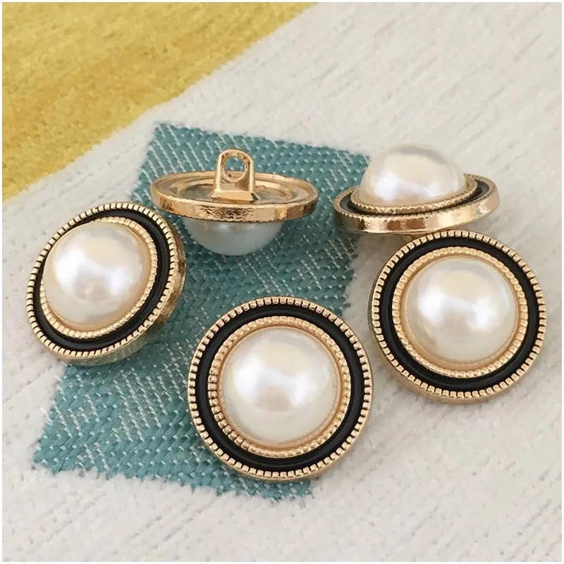 Description Picture 6 of itemEmbellishments for Clothing Luxury Pearl CC Button Sewing Material Sewing Accessories 20mm Snap Buttons Fashion Buttons for Coat