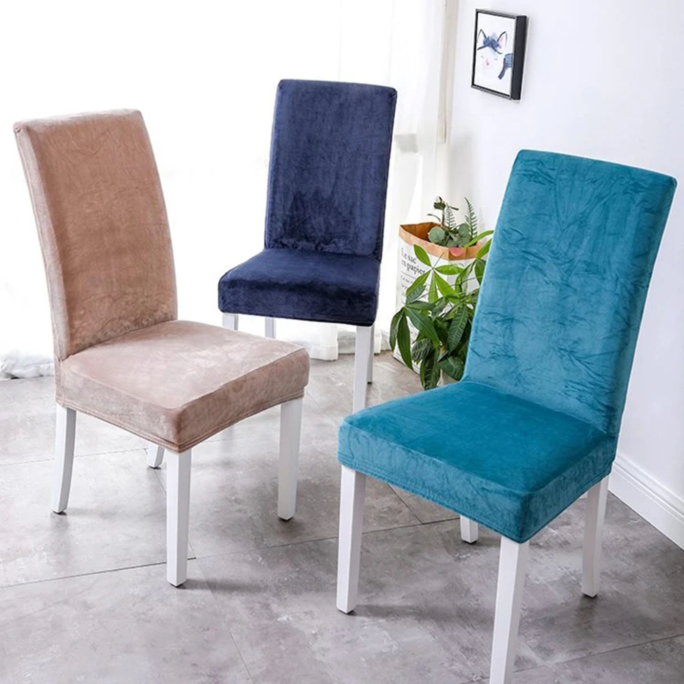 Description Picture 4 of item100% Velvet Chair Cover Super Melting Soft And Delicate  Seat Covers Chair Covers Spandex Restaurant Hotel Party Banquet