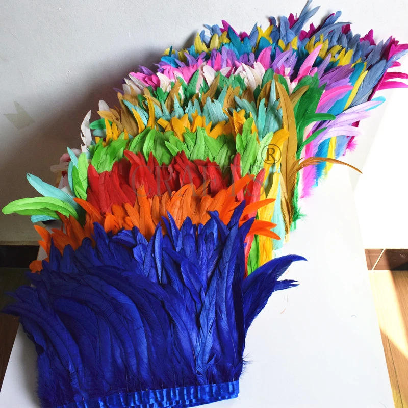 Description Picture 2 of item10 Yards Rooster Feather Trims 25-30cm  Coque Feather Strung Chicken Feather Trimming Dress/Skirt /Costume Carnival Decoration