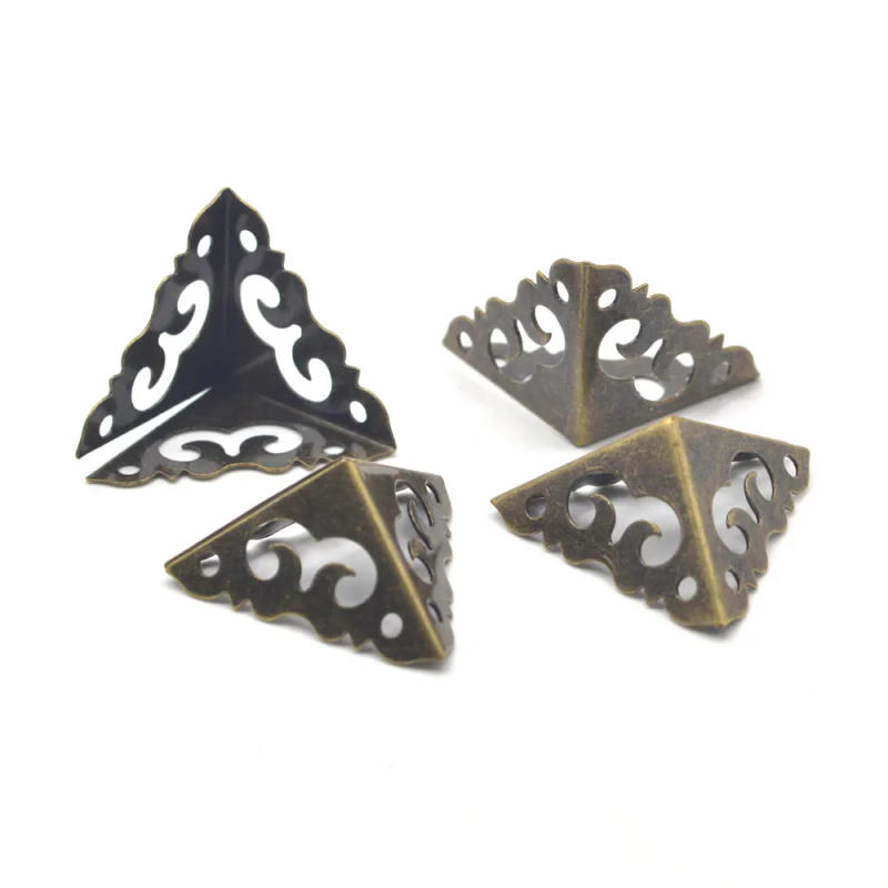 Description Picture 6 of item20Pcs Antique Jewelry Box Corner Wooden Case Corner Protector Bronze Tone Flower Pattern Carved Metal Home Decor Crafts