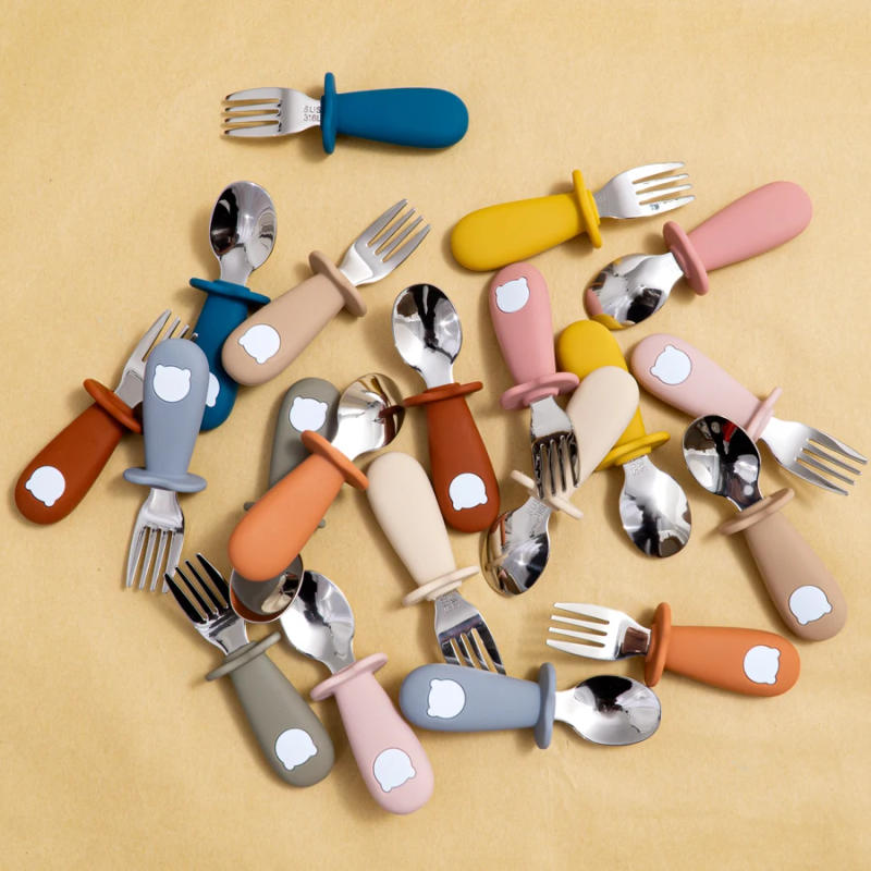 Description Picture 3 of itemNew Design Baby Feeding Solid Food Spoon Fork Set BPA Free Silicone Handle Cartoon Bear Stainless Utensil Children's Tableware