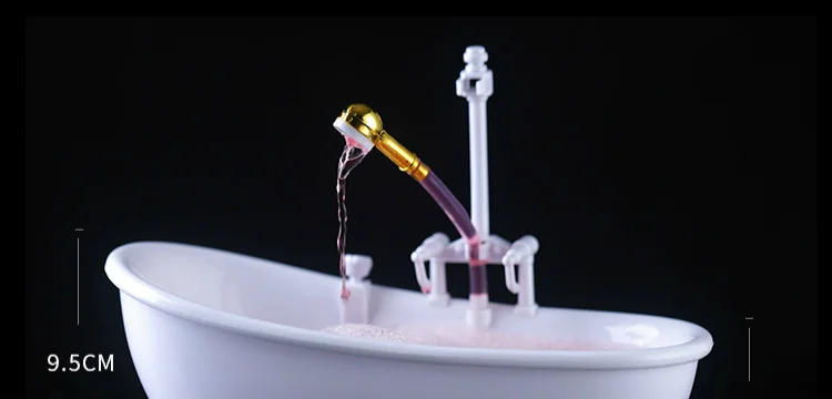 Description Picture 4 of itemFunny Creative Bathtub Cocktail Glass Electric Cyclic Water Spray Cup Milkshake Cold Drinks Bar Nightclub TIKI Flip Wine Tumbler