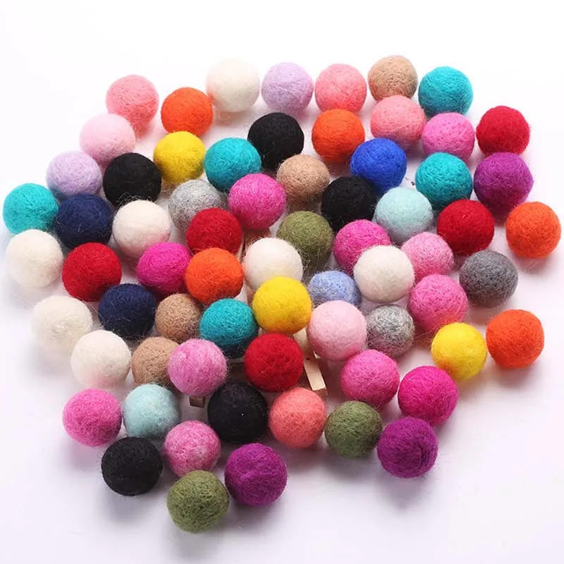 Description Picture 2 of itemRound Wool Felt Balls for Girls, Pom Poms, Party Supplies, Wedding Decoration, DIY Accessories, 30mm, 10 Pcs