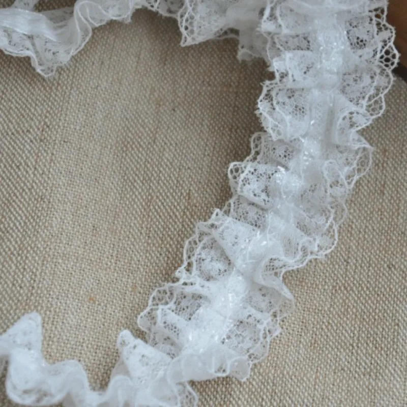Description Picture 4 of item4CM Wide White Black Cotton Pleated Chiffon Lace Folded Farbic Embroidered Ribbon Trim 3d Collar Applique Guipure For DIY Sewing