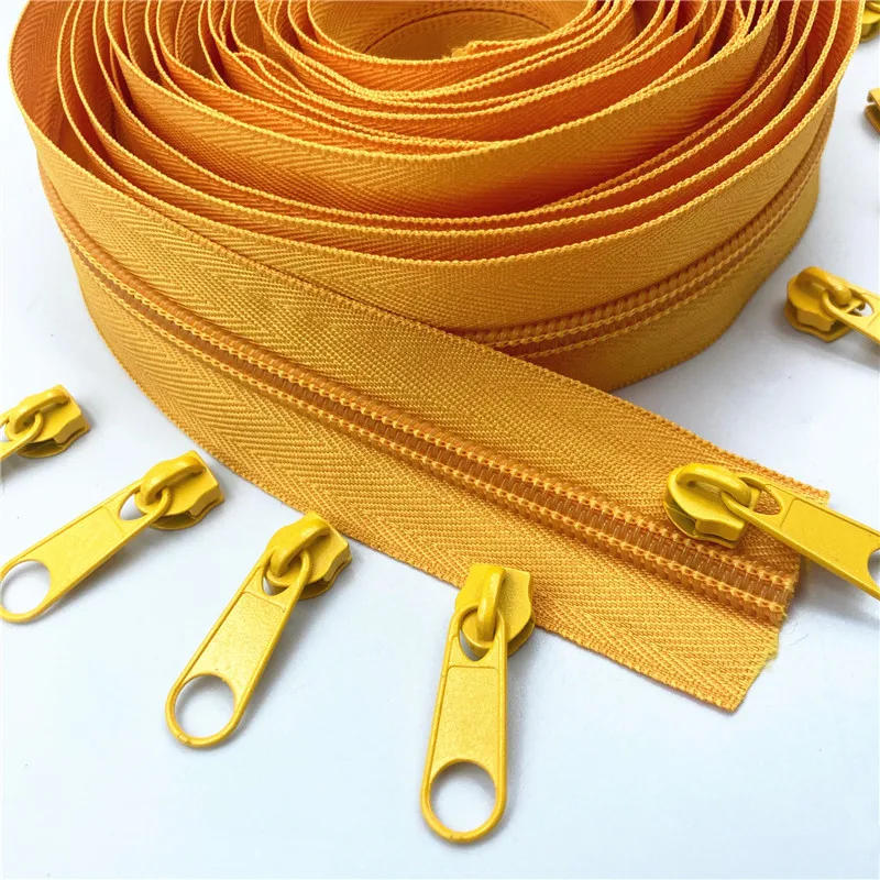 Description Picture 6 of item5 Meters Long 10 Zipper Pullers 5 # Nylon Coil Zipper For DIY Sewing Clothing Accessories