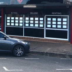 36PCS A4 Landscape Acrylic Frame LED Display Light Pocket System,Real Estate Agent Window hanging Advertising Light LED Panels