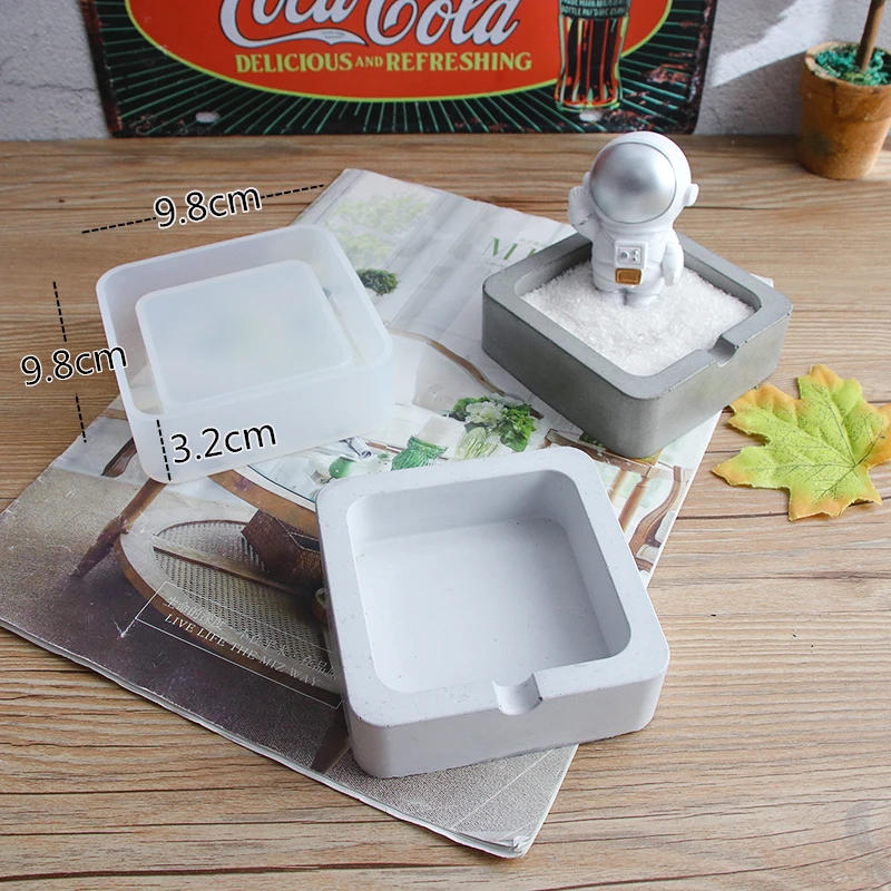 Description Picture 5 of itemSquare Round Concrete Ashtray Plaster Tray Silicone Mold DIY Cement Clay Ashtray Molds Office Decoration Mould