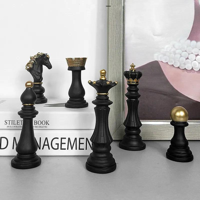 Description Picture 2 of itemBlack International Chess Set  Figurines King Queen Knight Bishop Chariot Chess Pieces Board Games Accessories Retro Home Decor