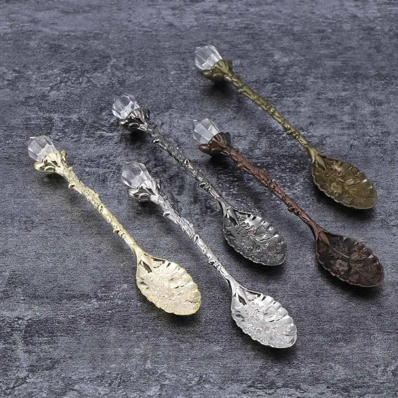 Description Picture 3 of itemExquisite Retro Crystal Head Dining Bar Spoon Royal Style Metal Carved Spoon Coffee Tea Spoon Dessert Scoop Kitchen Accessories